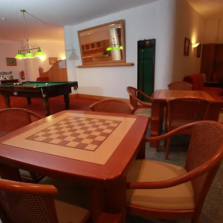 アパートホテル アパートホテル インペラティツ