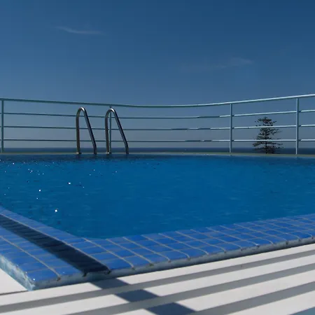 アパートホテル インペラティツ