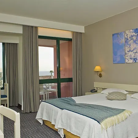 Imperatriz Aparthotel 3*
