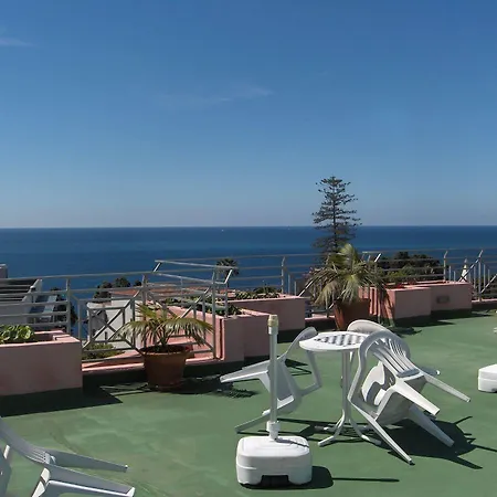 Imperatriz Aparthotel Funchal (Madeira)