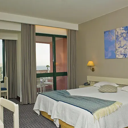 Imperatriz Lägenhetshotell 3*